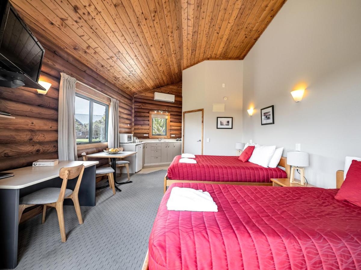 הוקיטיקה Shining Star Beachfront Accommodation מראה חיצוני תמונה